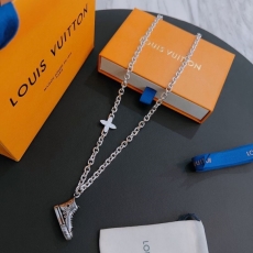 Louis Vuitton Necklaces